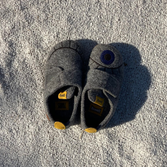 CAMPER Twins Wink-Embroidered Wool Shoes (16.5 cm)